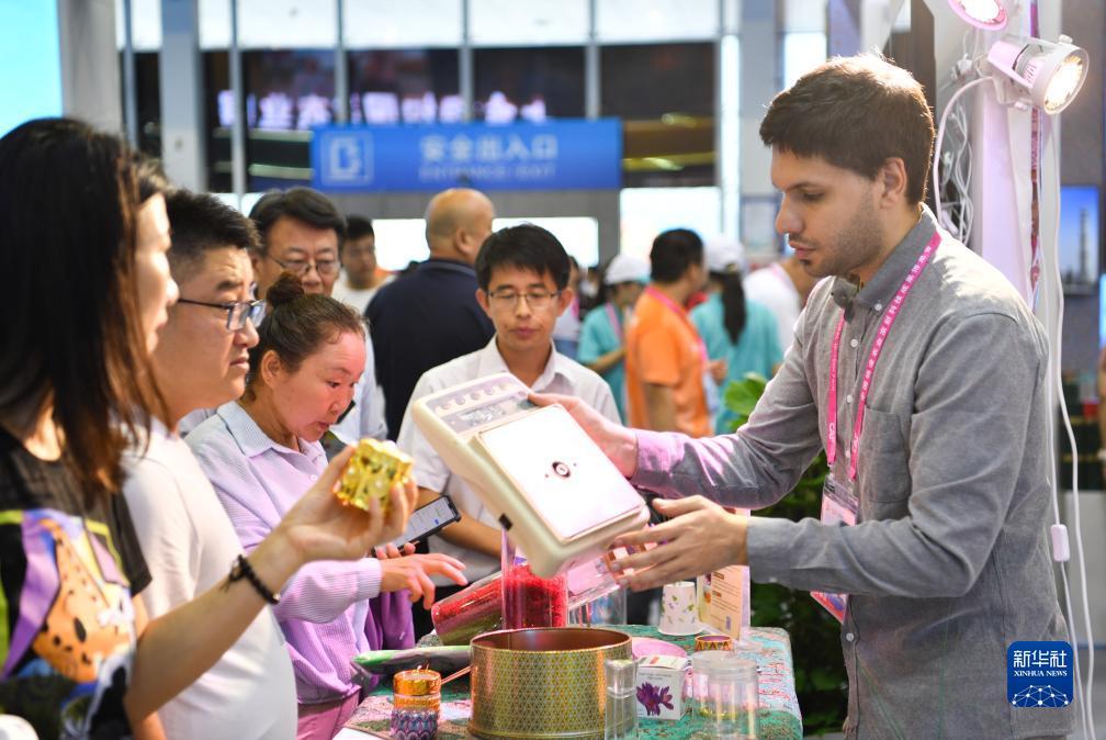巴黎人品牌值得信真赖